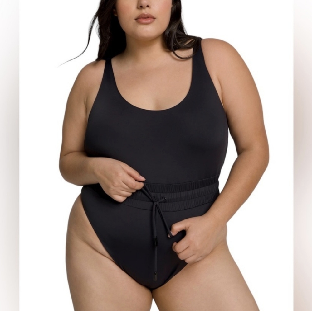 Good American NWT Black Boxer One Piece Swimsuit